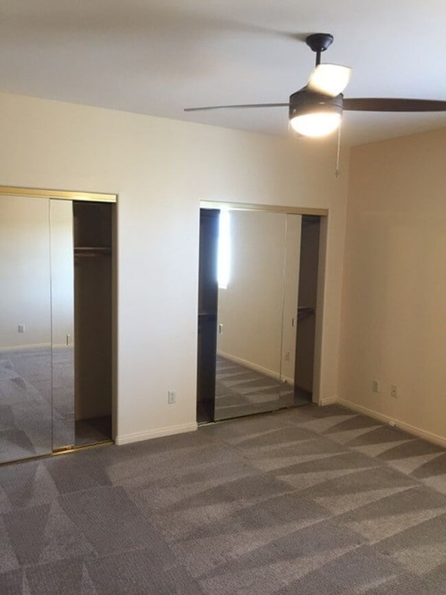 Building Photo - 12608 Mountainside Dr