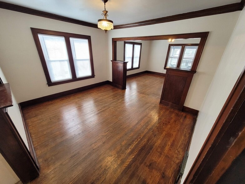 Diningroom - 1319 Prairie Ave