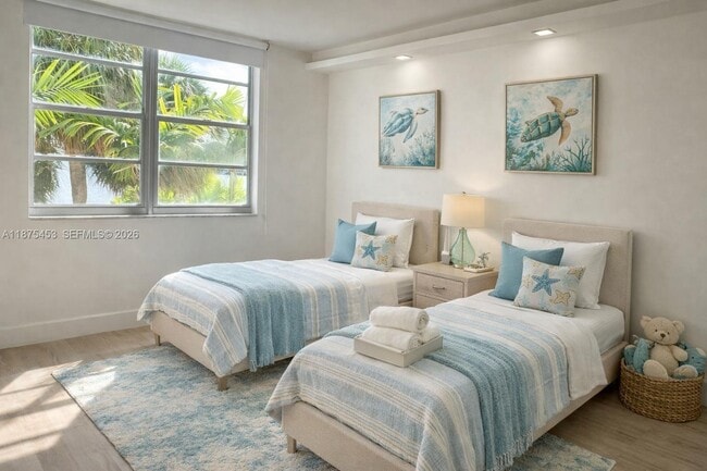 Building Photo - 500 Bayview Dr