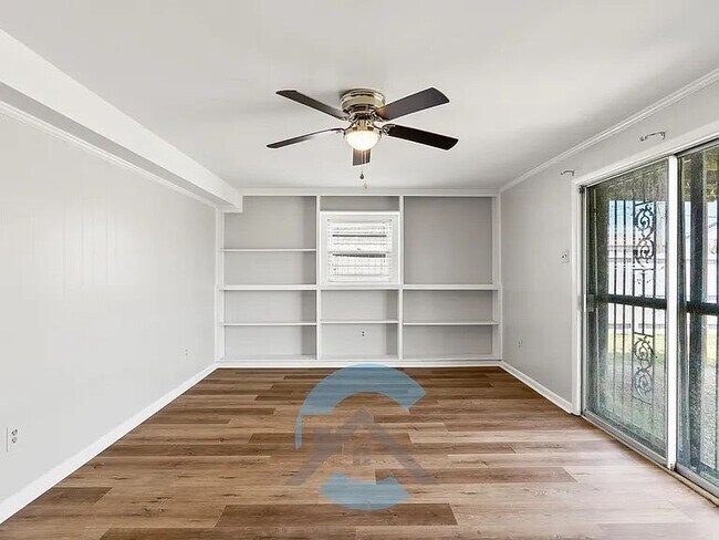 Building Photo - 22 Pleasant Cove