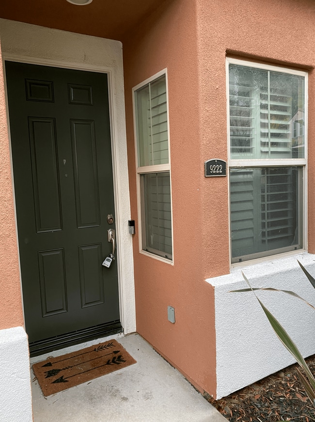 Building Photo - Beautiful Townhouse in Escala