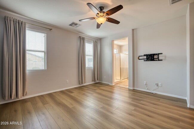 Building Photo - 9937 W Andrea Dr