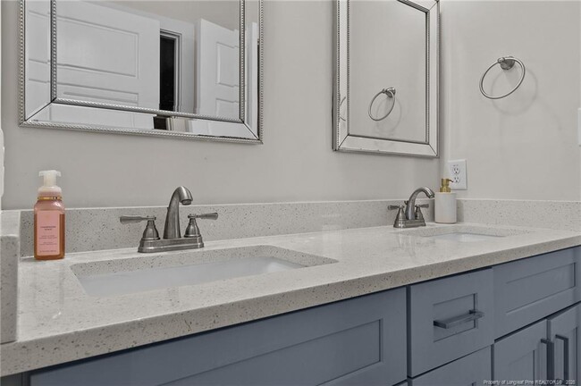 Building Photo - 5527 Mountain Run Dr