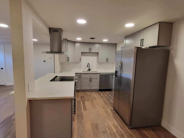 Building Photo - 2790 W 73rd Ave