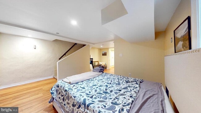 Building Photo - 769 Ardmore Ave