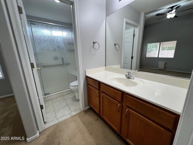 Building Photo - 10419 N 58th Dr