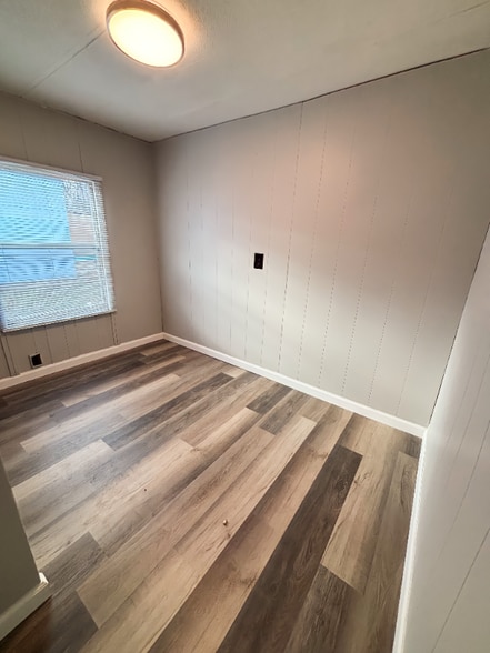 Building Photo - 7115 Timber Ridge Center