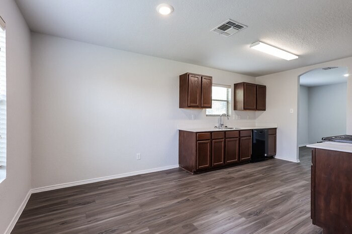 Building Photo - 2710 Telder Path
