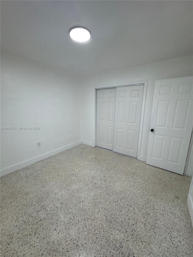 Building Photo - 1026 NW 2nd St