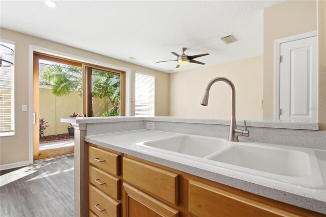 Building Photo - 9808 New Parke Rd