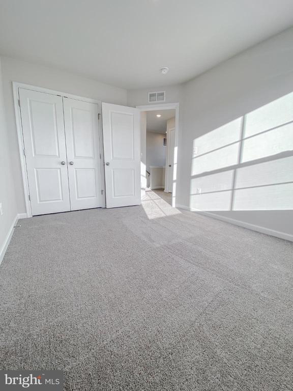 Building Photo - 141 Canning Rd