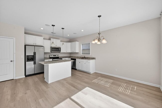 Building Photo - 4119 Thimbleberry Dr