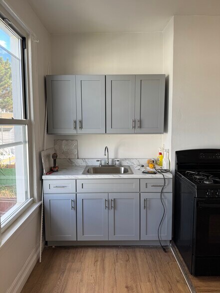 Building Photo - 7329 69th Pl