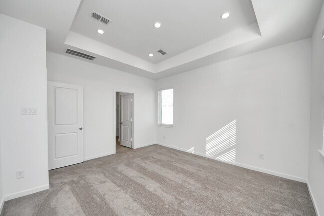 Building Photo - 9026 Selwyn Pointe Wy