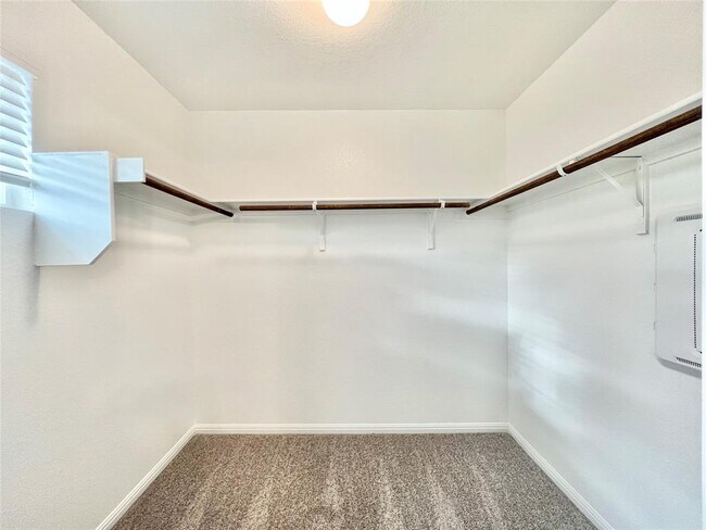 Building Photo - 3200 College Park Dr