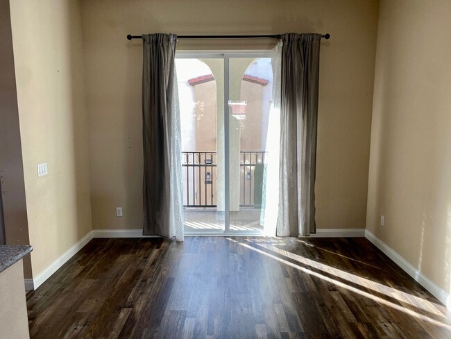 Building Photo - Stylish 3-Story Townhome with Balconies & Open-Concept Living