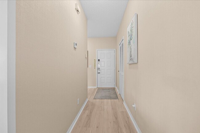 Building Photo - 9981 Perfect Dr