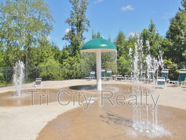 Building Photo - 342 Hunterian Pl