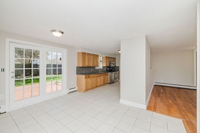 Building Photo - 125 Temi Rd