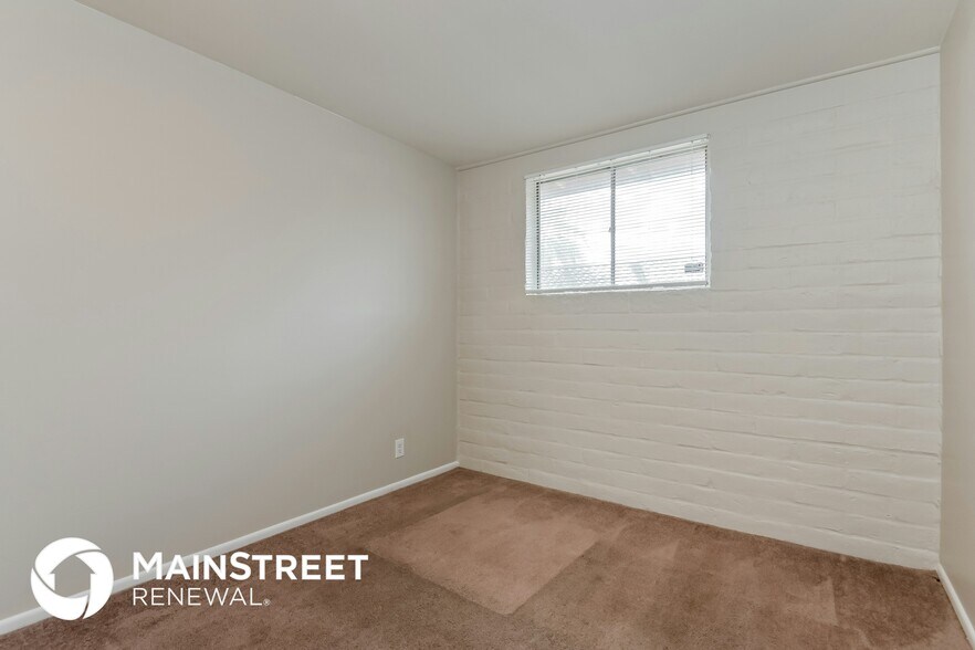 Building Photo - 8125 E Hayne St