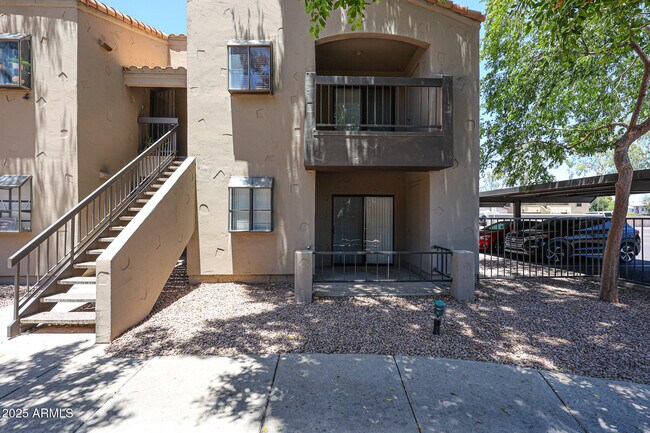 Building Photo - 747 S Ext Rd