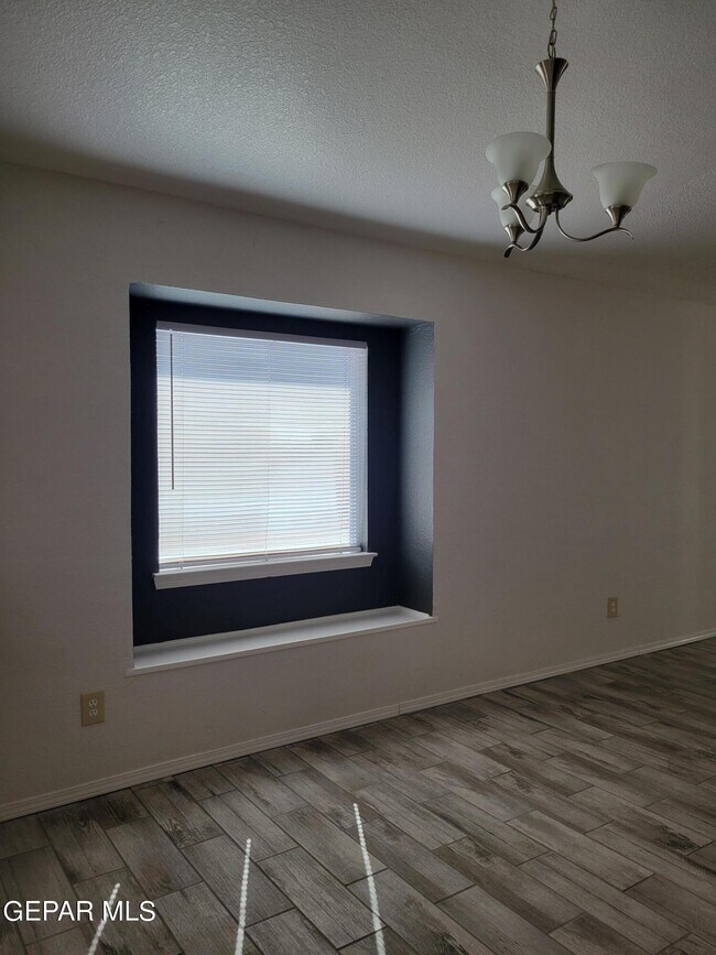 Building Photo - 14044 Peter Noyes Dr