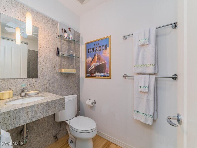 Building Photo - 883 Galleon Dr