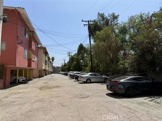 Building Photo - 882 W El Repetto Dr
