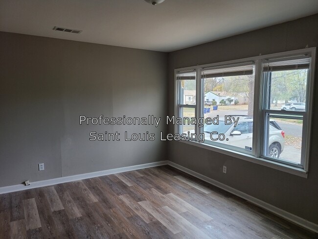 Building Photo - 4308 St Leo Ln