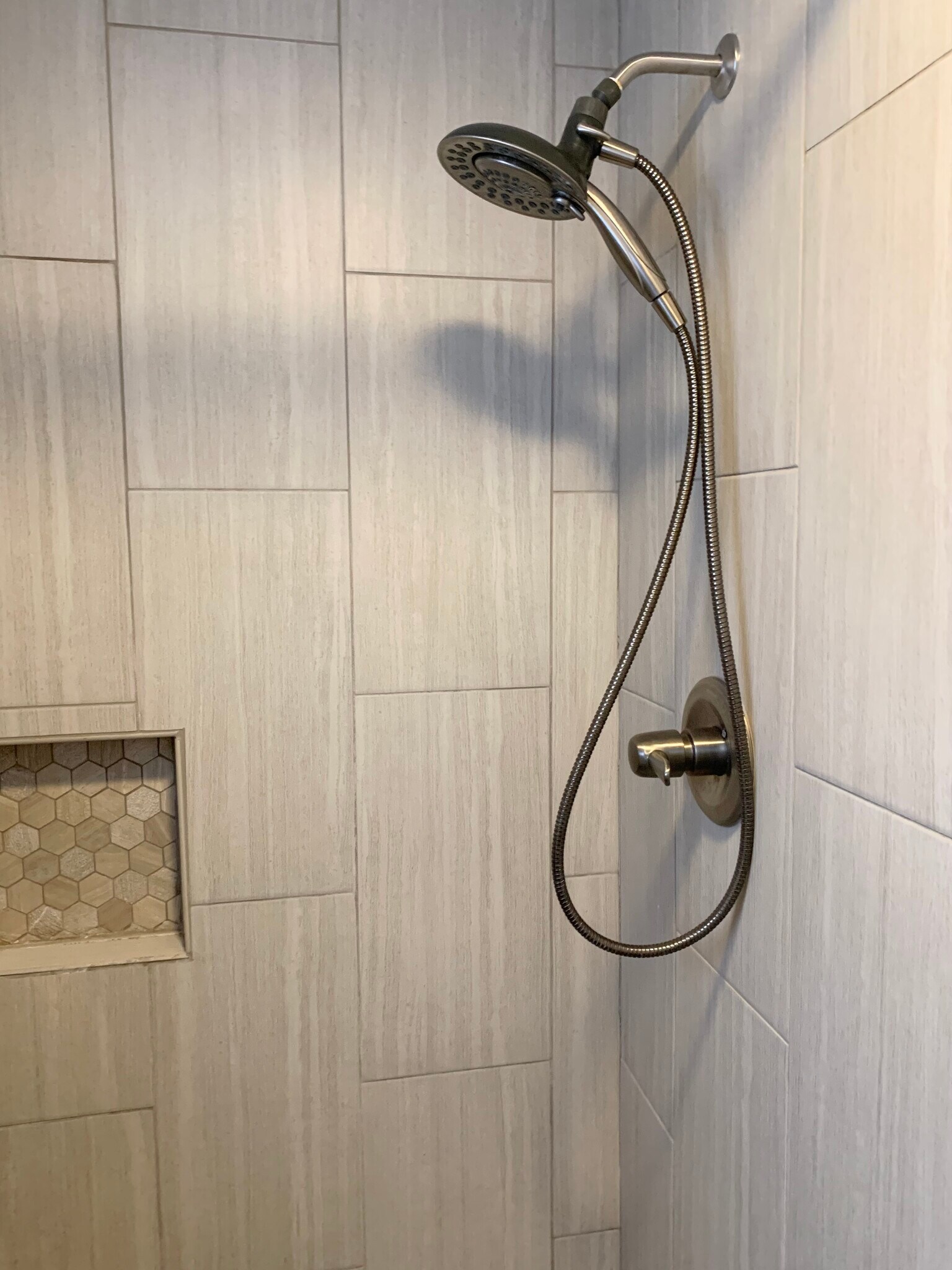 Building Photo - 2320 Vista Ave