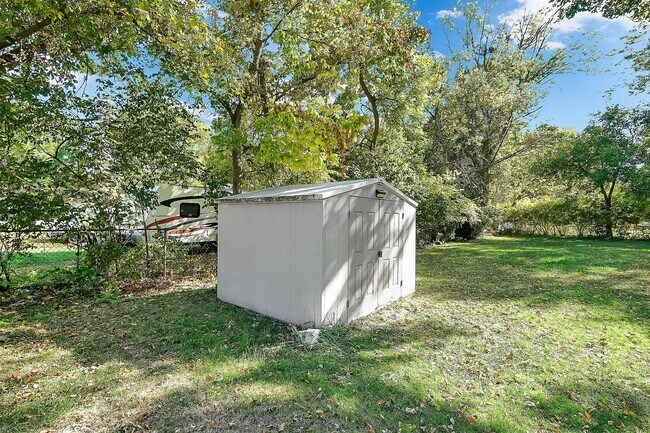 Building Photo - Affordable 3 Bedroom Home