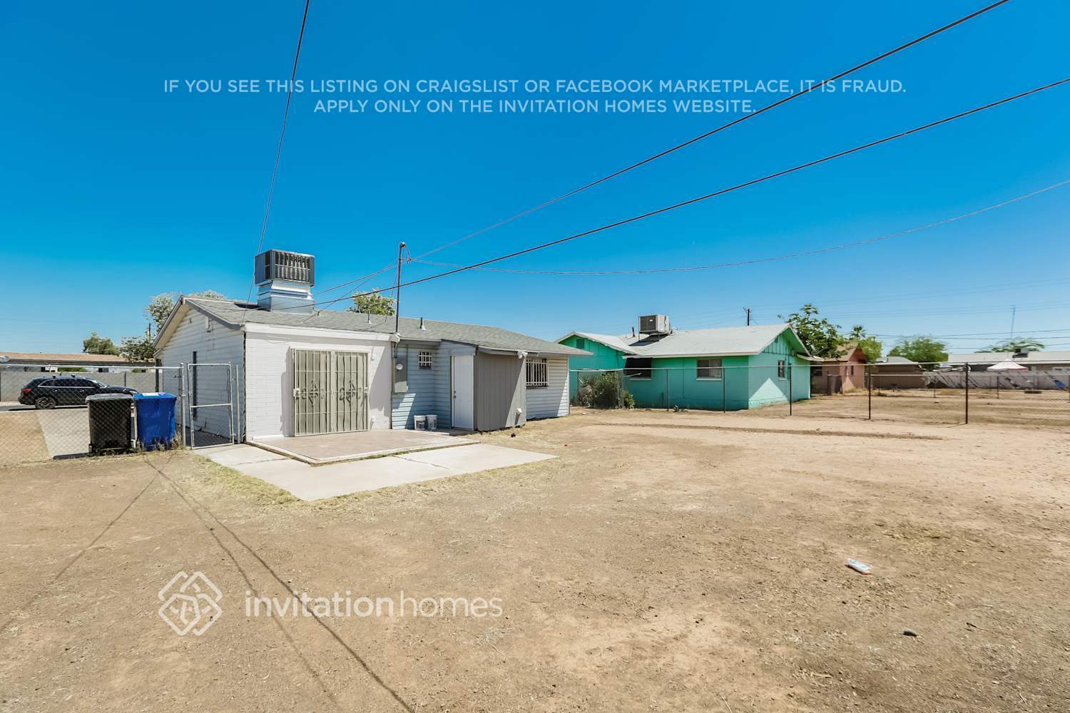 Building Photo - 1635 E Violet Dr