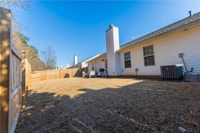 Building Photo - 199 Amelia Creek Way SE