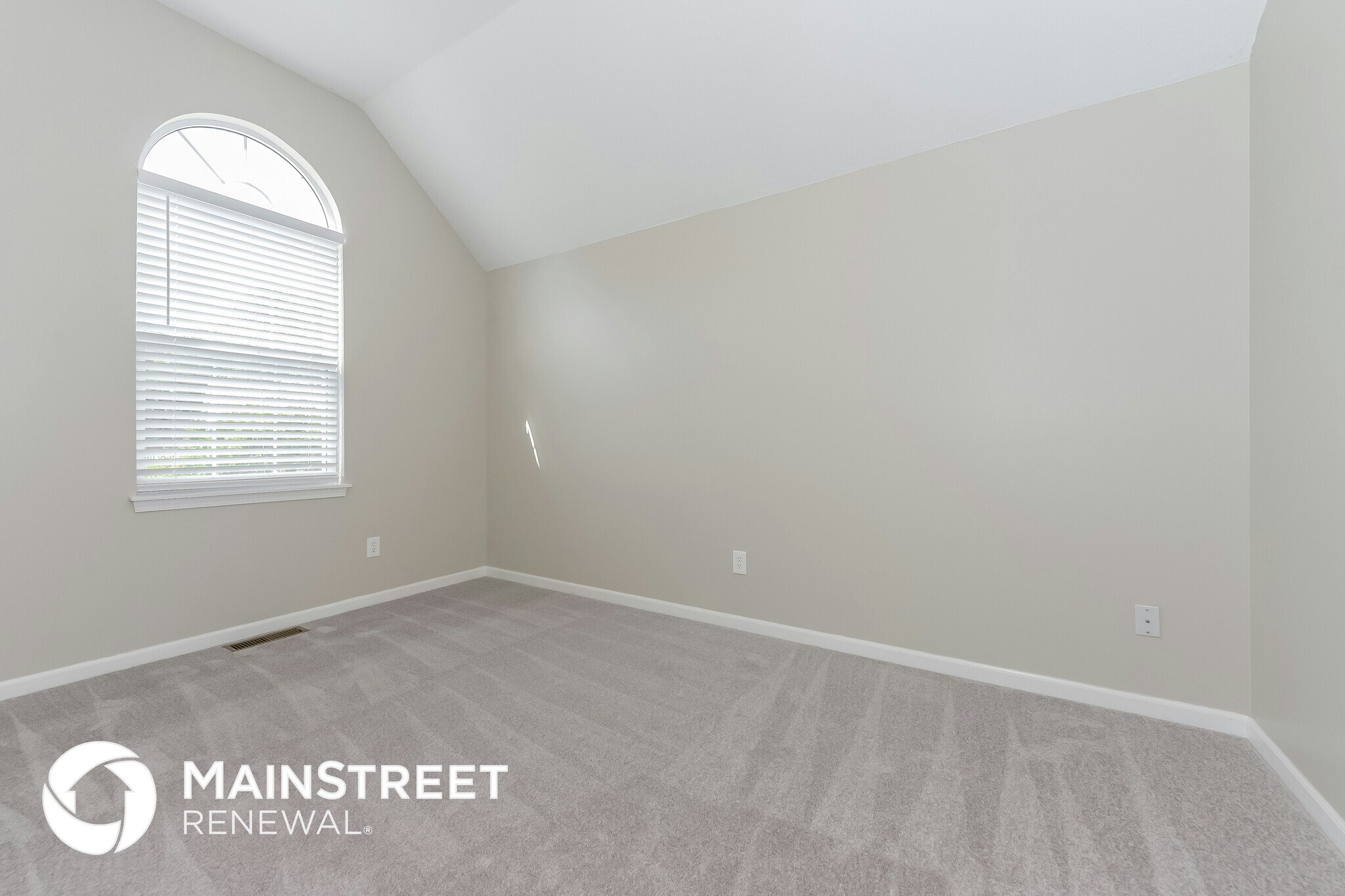 Building Photo - 203 N Highland Dr