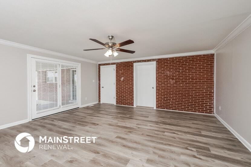 Building Photo - 9412 Titan Dr