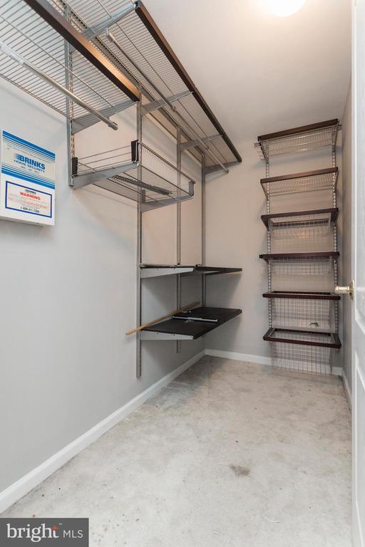 Building Photo - 7708 Haynes Point Way