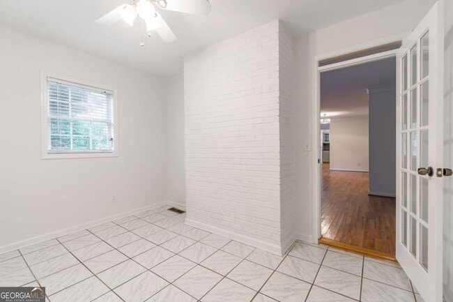 Building Photo - 2820 Hosea L Williams Dr NE