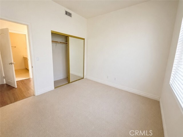 Building Photo - 917 S New Hampshire Ave