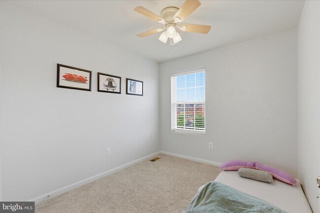 Building Photo - 5457 Spotswood Pl