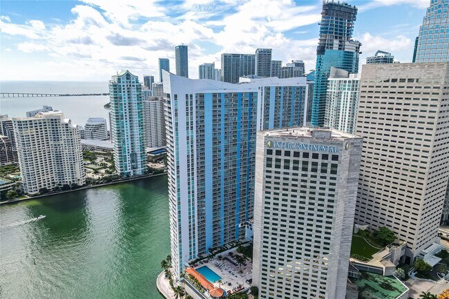 Building Photo - 335 S Biscayne Blvd