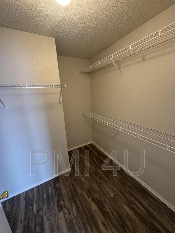 Building Photo - 10620 Rio Del Sole Ct NW