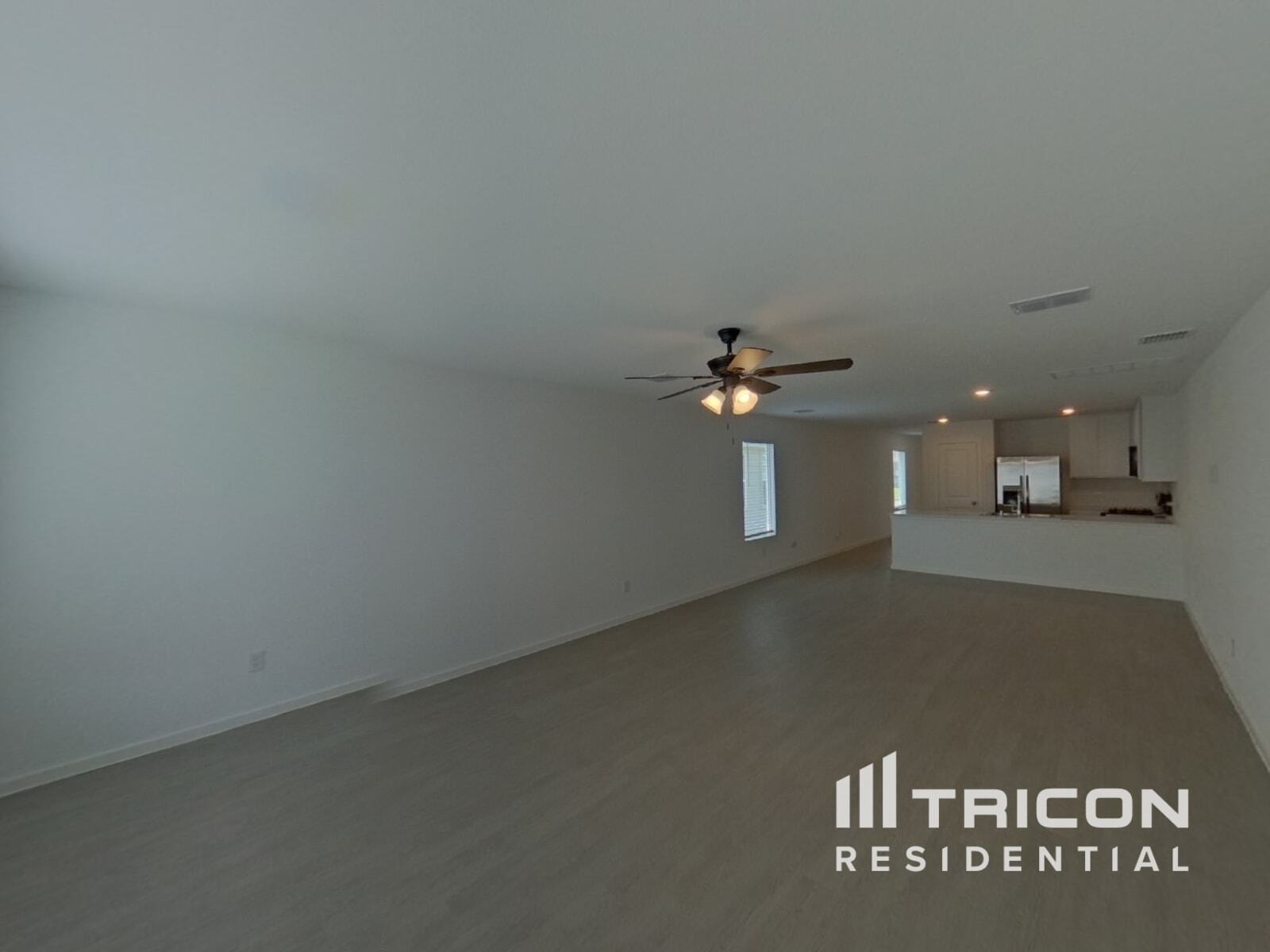 Building Photo - 803 Ponderosa Ln