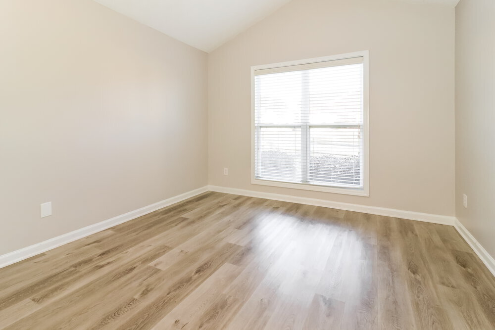 Building Photo - 949 Simonton Glen Dr SE