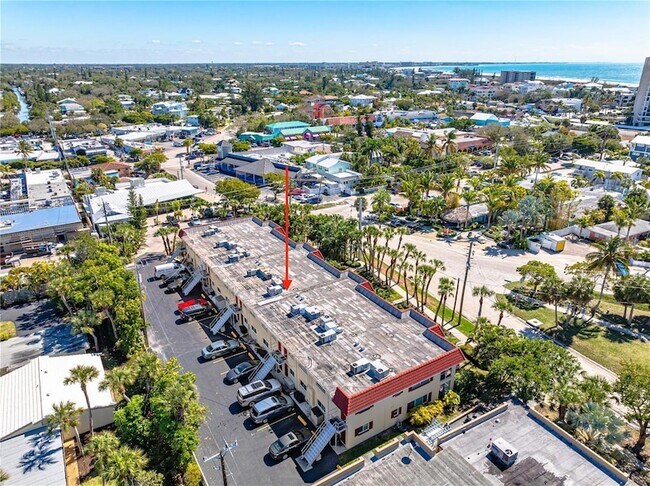 Building Photo - 137 Avenida Messina