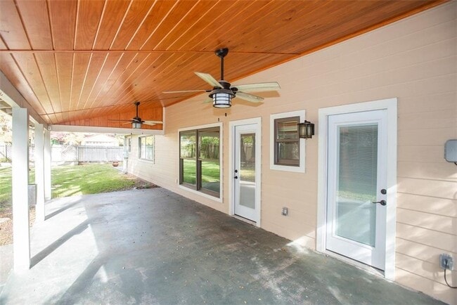 Building Photo - 4607 Bridlewood Dr