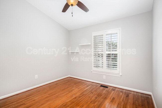 Building Photo - 8002 Tanworth Ct