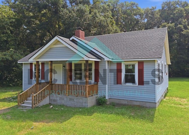 Building Photo - 141 Marthas Ln-