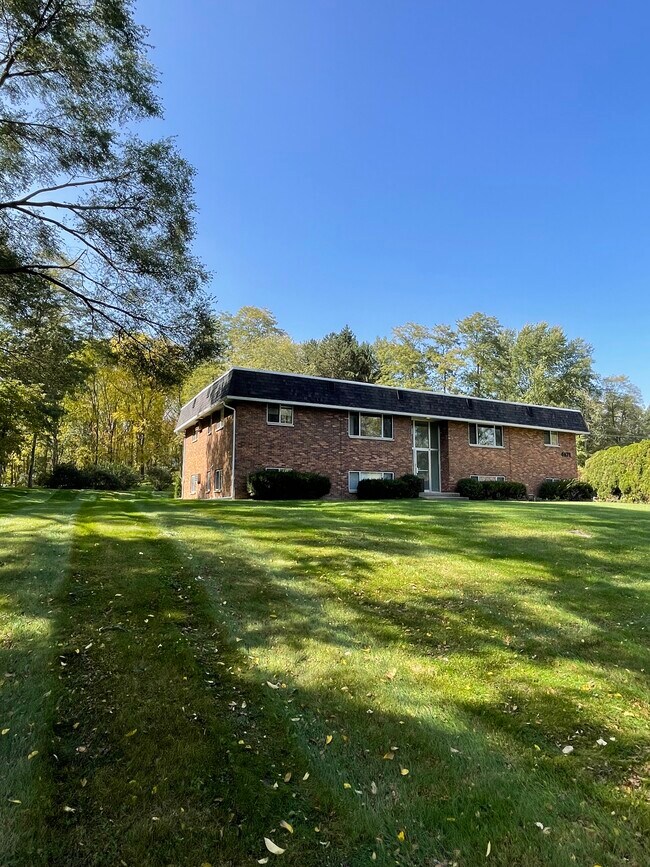 4671 Winding Way 4671 Winding Way Kalamazoo MI 49006 Apartment Finder