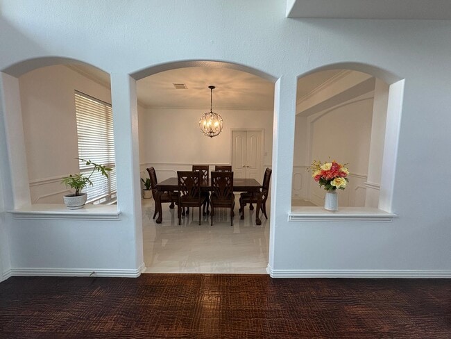 Building Photo - 14723 Alstone Dr