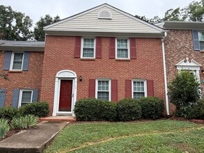 Building Photo - 103 Wenwood Cir